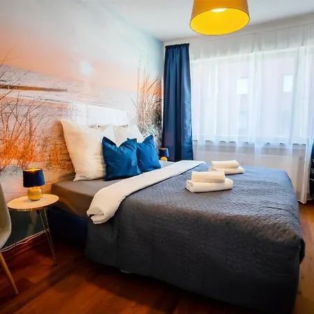 The Big Muenster Fuer Bis Zu 12, Whirlpool, Sauna, Zentral, Tischfussball, Balkon, Gasgrill Apartament Ulm