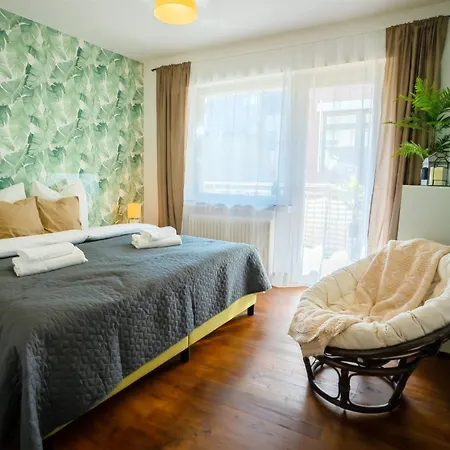 The Big Muenster Fuer Bis Zu 12, Whirlpool, Sauna, Zentral, Tischfussball, Balkon, Gasgrill Apartament