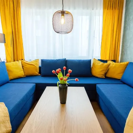 Apartament The Big Muenster Fuer Bis Zu 12, Whirlpool, Sauna, Zentral, Tischfussball, Balkon, Gasgrill